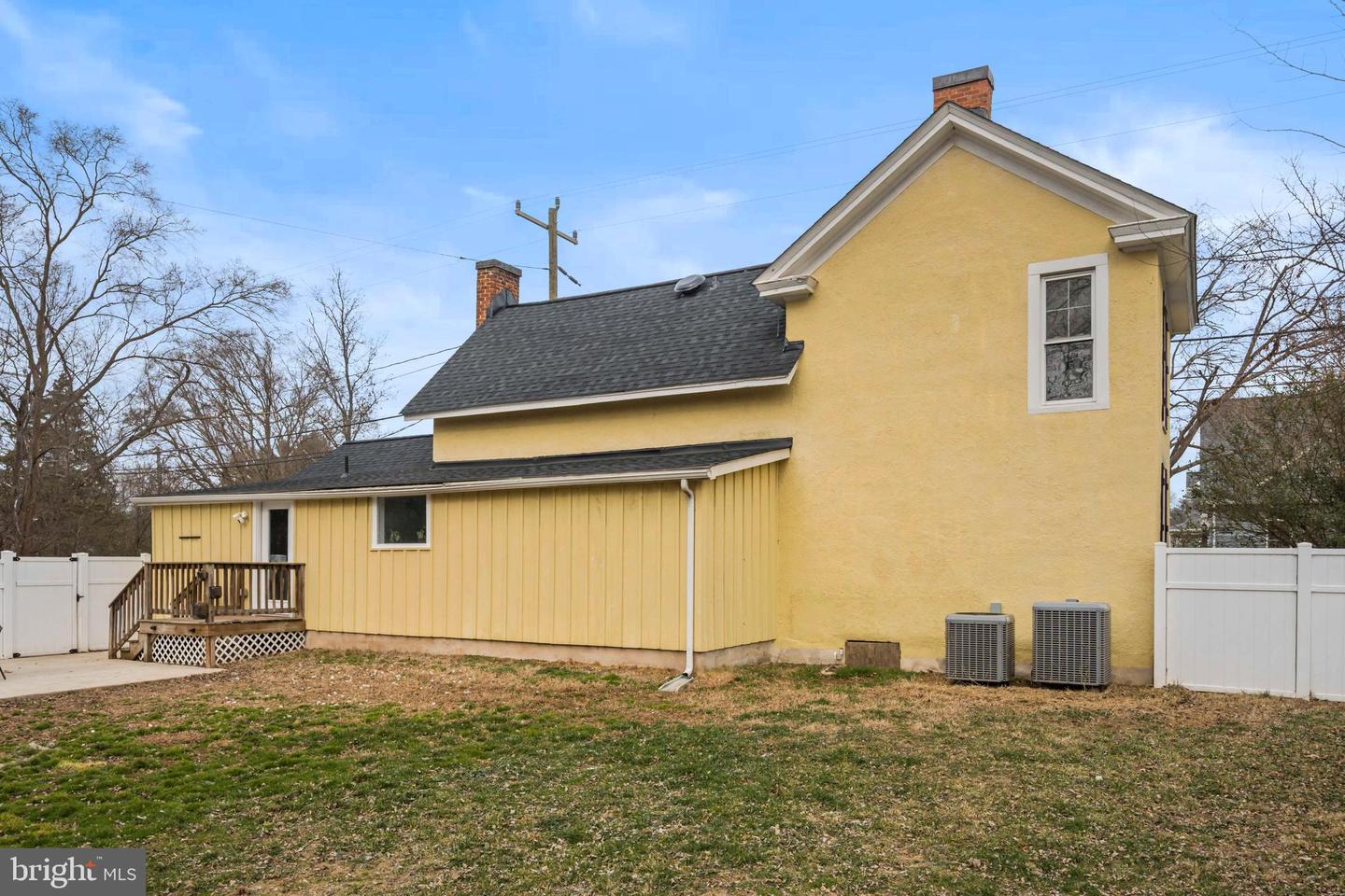 108 W MAIN ST, REMINGTON, Virginia 22734, 3 Bedrooms Bedrooms, ,2 BathroomsBathrooms,Residential,For sale,108 W MAIN ST,VAFQ2020032 MLS # VAFQ2020032