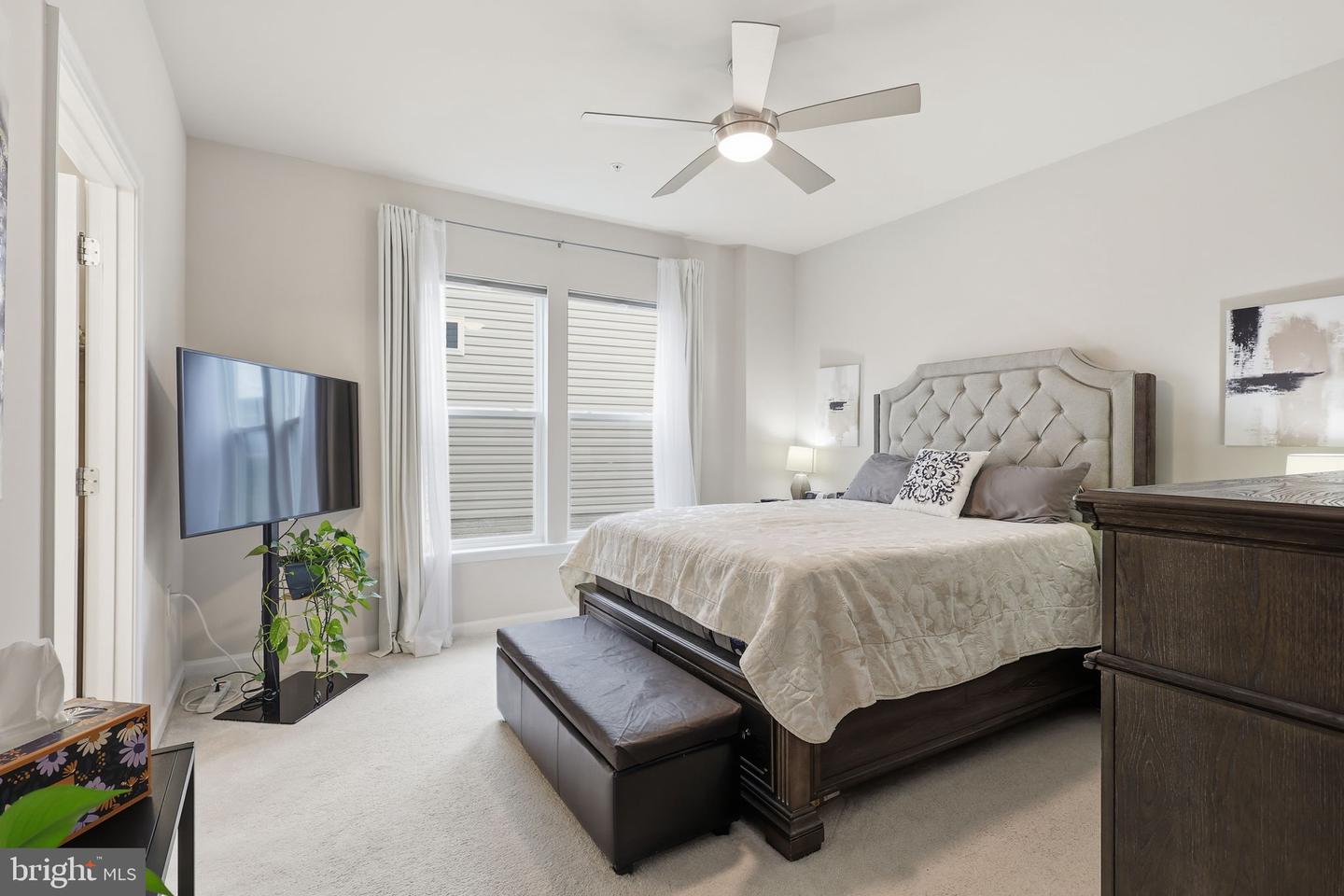 5950 AVERY POINT DR, FREDERICKSBURG, Virginia 22406, 3 Bedrooms Bedrooms, ,3 BathroomsBathrooms,Residential,For sale,5950 AVERY POINT DR,VAST2044944 MLS # VAST2044944