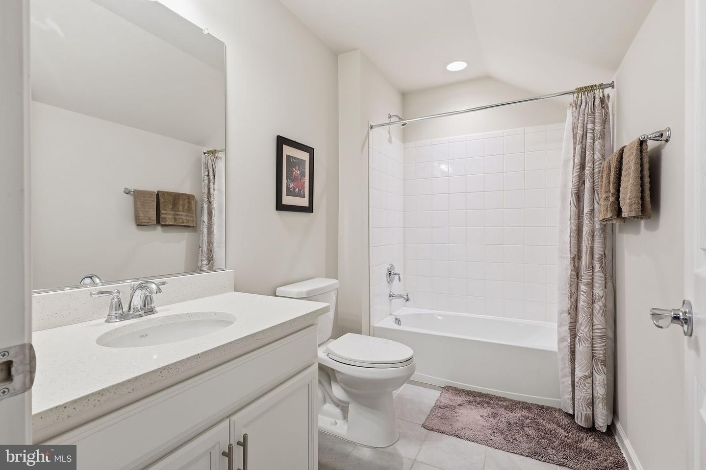 5950 AVERY POINT DR, FREDERICKSBURG, Virginia 22406, 3 Bedrooms Bedrooms, ,3 BathroomsBathrooms,Residential,For sale,5950 AVERY POINT DR,VAST2044944 MLS # VAST2044944