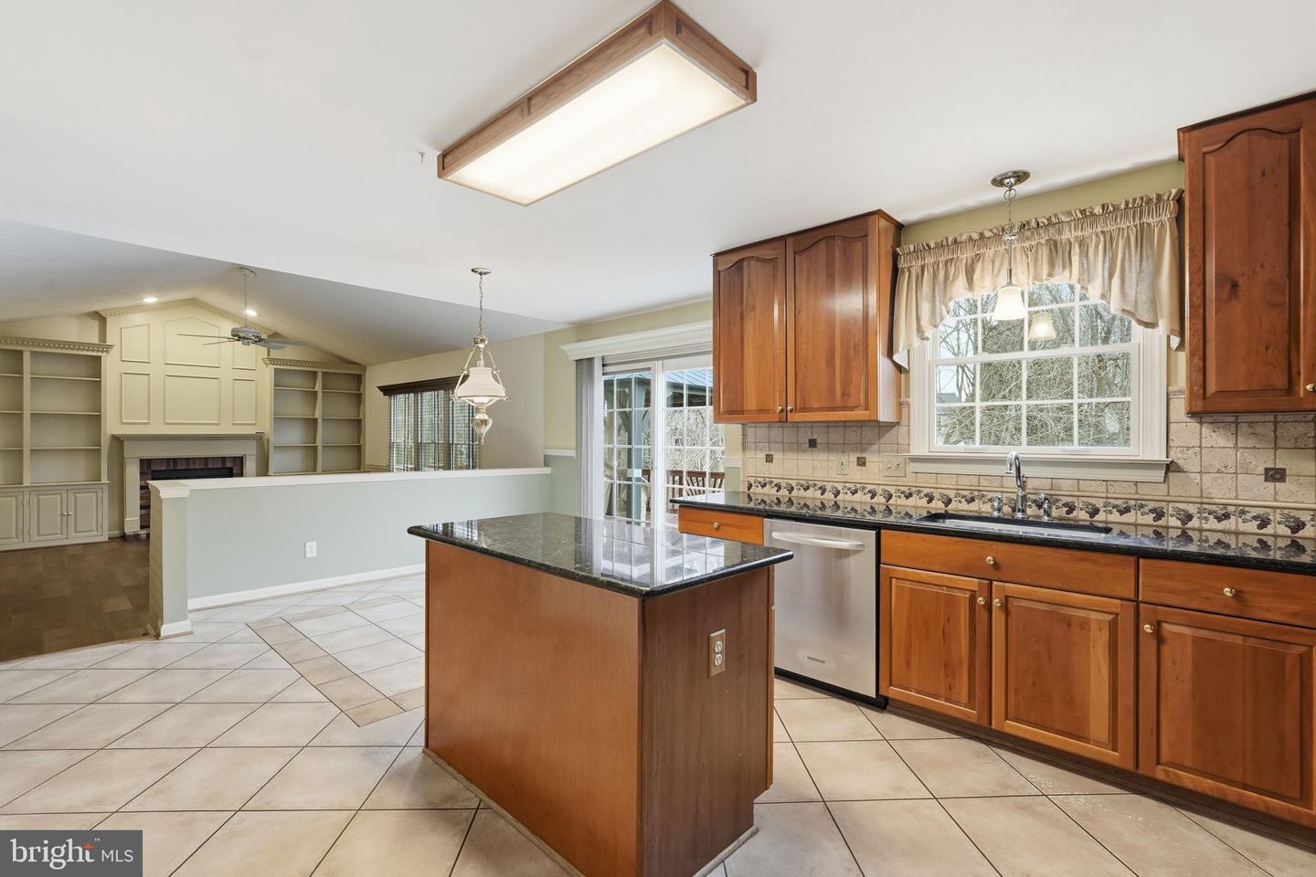 13 NEW BRUNSWICK CT, STAFFORD, Virginia 22554, 4 Bedrooms Bedrooms, ,2 BathroomsBathrooms,Residential,For sale,13 NEW BRUNSWICK CT,VAST2044948 MLS # VAST2044948