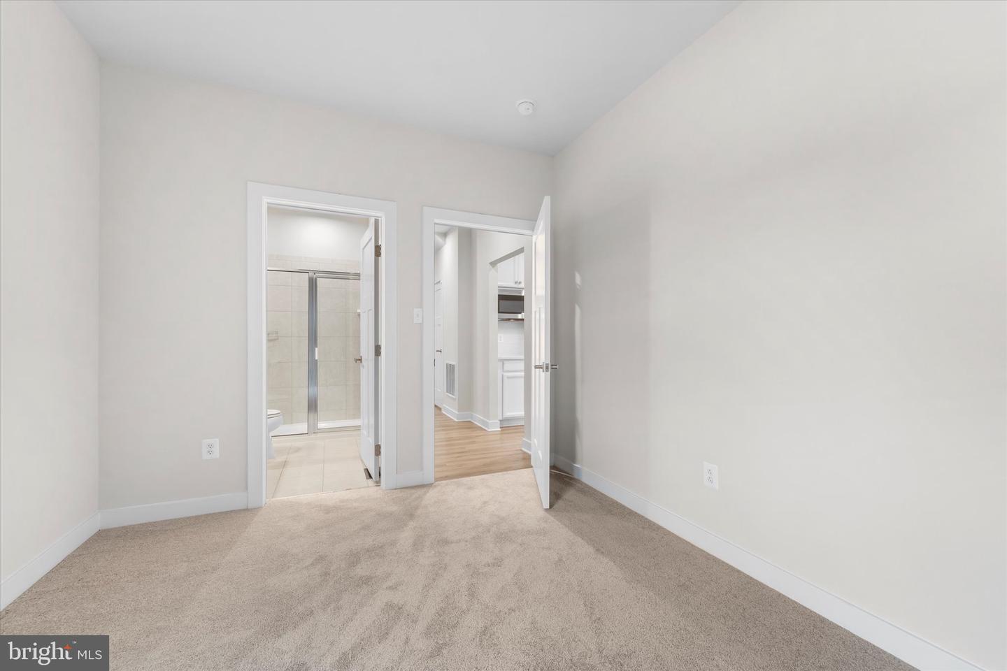 273 NORLAND KNOLL DR, STEPHENSON, Virginia 22656, 4 Bedrooms Bedrooms, 7 Rooms Rooms,3 BathroomsBathrooms,Residential,For sale,273 NORLAND KNOLL DR,VAFV2038676 MLS # VAFV2038676