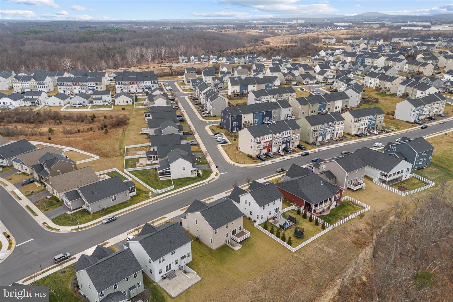 273 NORLAND KNOLL DR, STEPHENSON, Virginia 22656, 4 Bedrooms Bedrooms, 7 Rooms Rooms,3 BathroomsBathrooms,Residential,For sale,273 NORLAND KNOLL DR,VAFV2038676 MLS # VAFV2038676