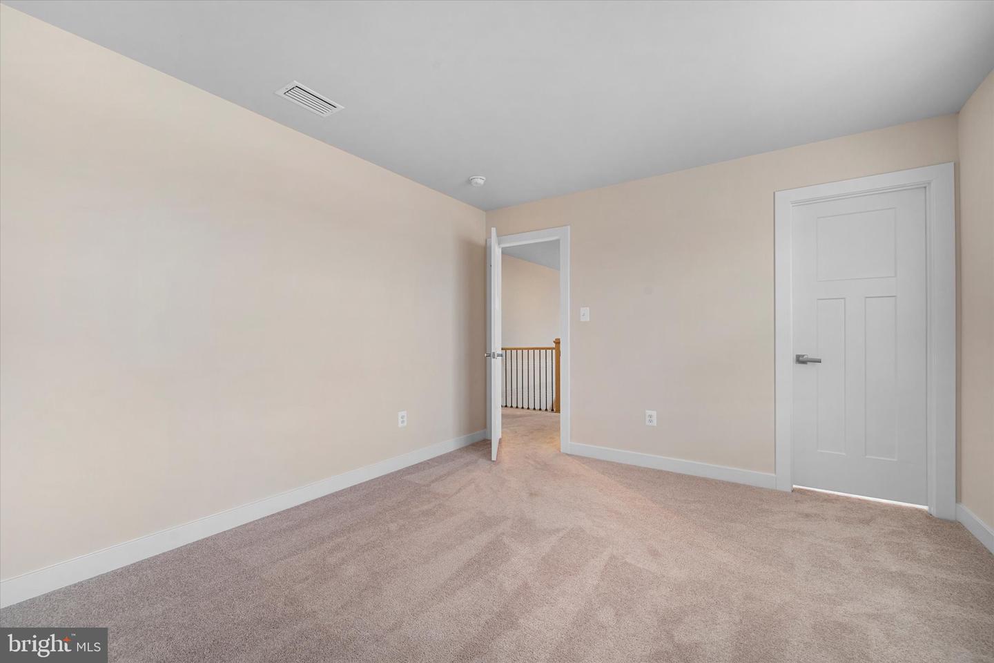 273 NORLAND KNOLL DR, STEPHENSON, Virginia 22656, 4 Bedrooms Bedrooms, 7 Rooms Rooms,3 BathroomsBathrooms,Residential,For sale,273 NORLAND KNOLL DR,VAFV2038676 MLS # VAFV2038676