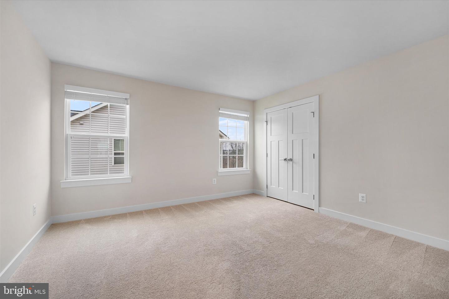 273 NORLAND KNOLL DR, STEPHENSON, Virginia 22656, 4 Bedrooms Bedrooms, 7 Rooms Rooms,3 BathroomsBathrooms,Residential,For sale,273 NORLAND KNOLL DR,VAFV2038676 MLS # VAFV2038676