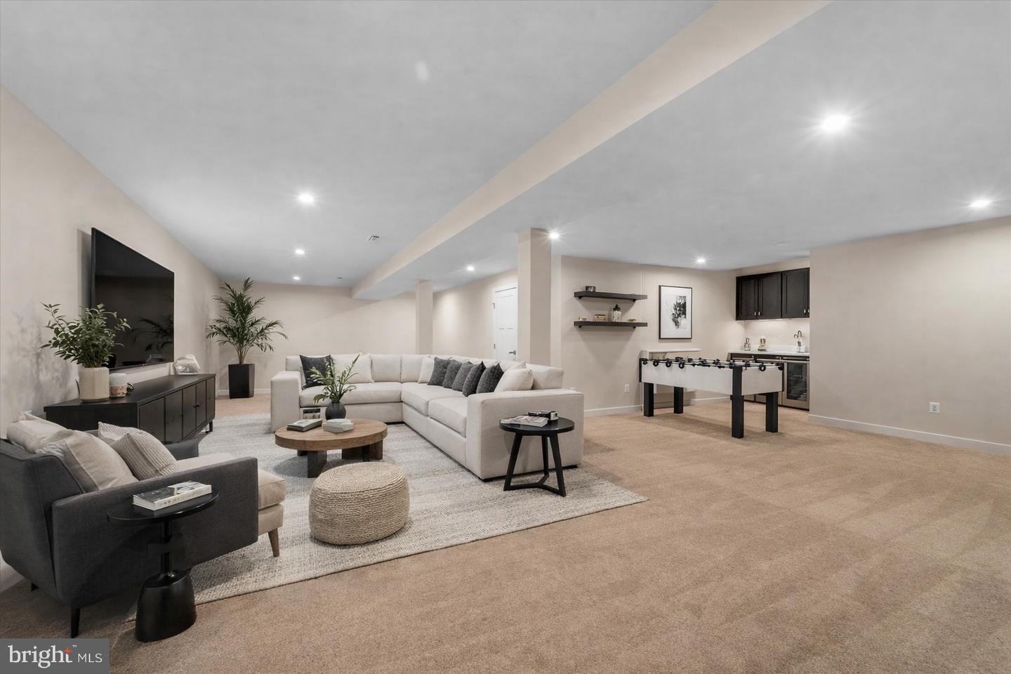 273 NORLAND KNOLL DR, STEPHENSON, Virginia 22656, 4 Bedrooms Bedrooms, 7 Rooms Rooms,3 BathroomsBathrooms,Residential,For sale,273 NORLAND KNOLL DR,VAFV2038676 MLS # VAFV2038676