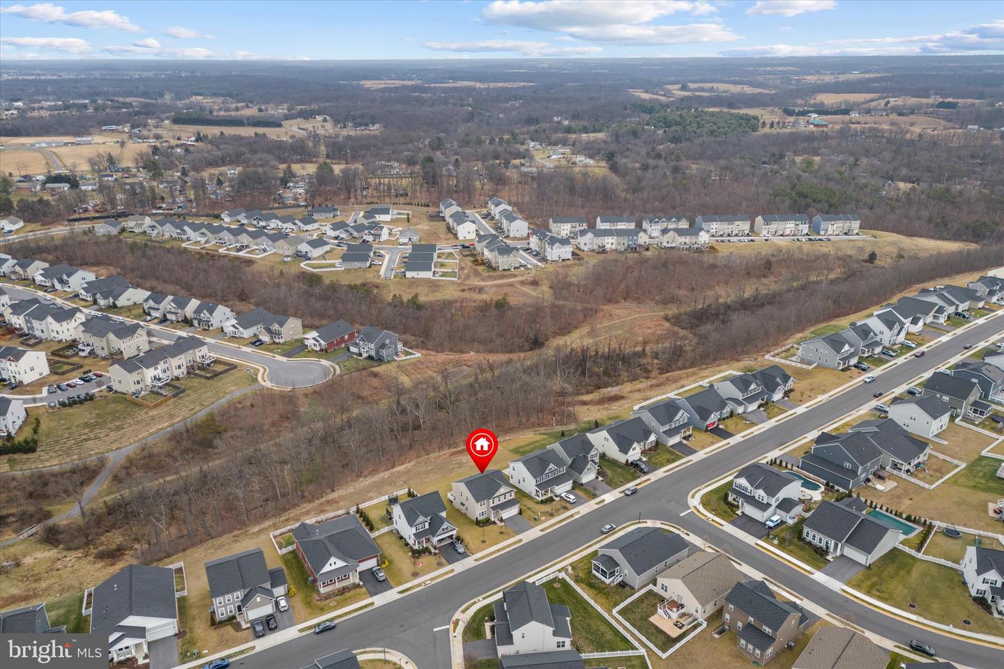 273 NORLAND KNOLL DR, STEPHENSON, Virginia 22656, 4 Bedrooms Bedrooms, 7 Rooms Rooms,3 BathroomsBathrooms,Residential,For sale,273 NORLAND KNOLL DR,VAFV2038676 MLS # VAFV2038676