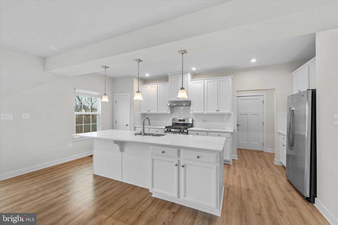 273 NORLAND KNOLL DR, STEPHENSON, Virginia 22656, 4 Bedrooms Bedrooms, 7 Rooms Rooms,3 BathroomsBathrooms,Residential,For sale,273 NORLAND KNOLL DR,VAFV2038676 MLS # VAFV2038676