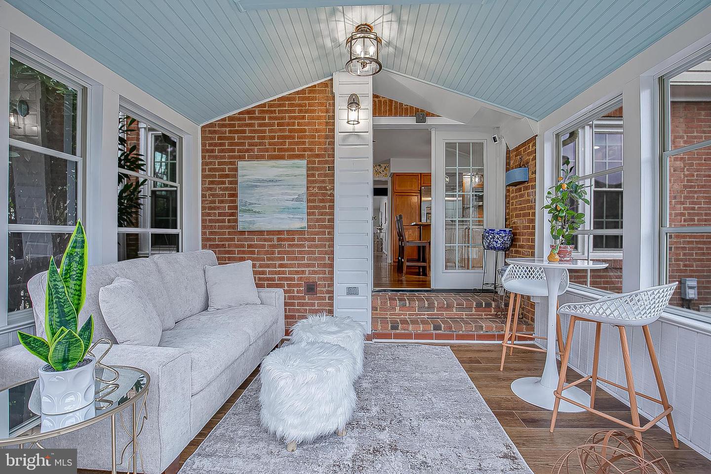 1824 DUFFIELD LN, ALEXANDRIA, Virginia 22307, 4 Bedrooms Bedrooms, 11 Rooms Rooms,3 BathroomsBathrooms,Residential,For sale,1824 DUFFIELD LN,VAFX2283962 MLS # VAFX2283962