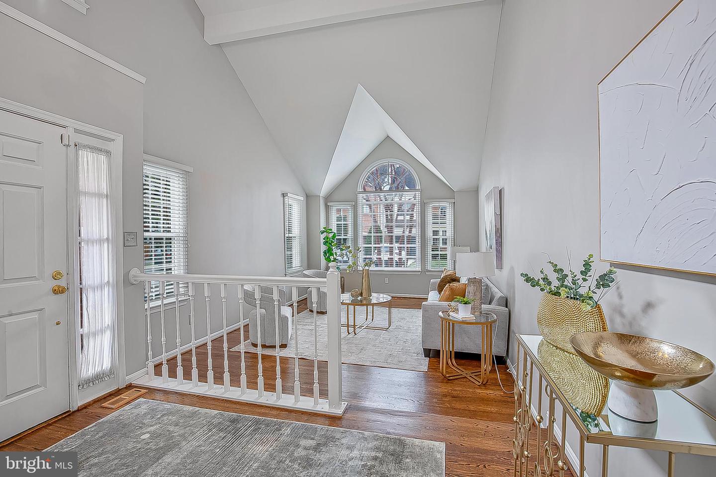 1824 DUFFIELD LN, ALEXANDRIA, Virginia 22307, 4 Bedrooms Bedrooms, 11 Rooms Rooms,3 BathroomsBathrooms,Residential,For sale,1824 DUFFIELD LN,VAFX2283962 MLS # VAFX2283962