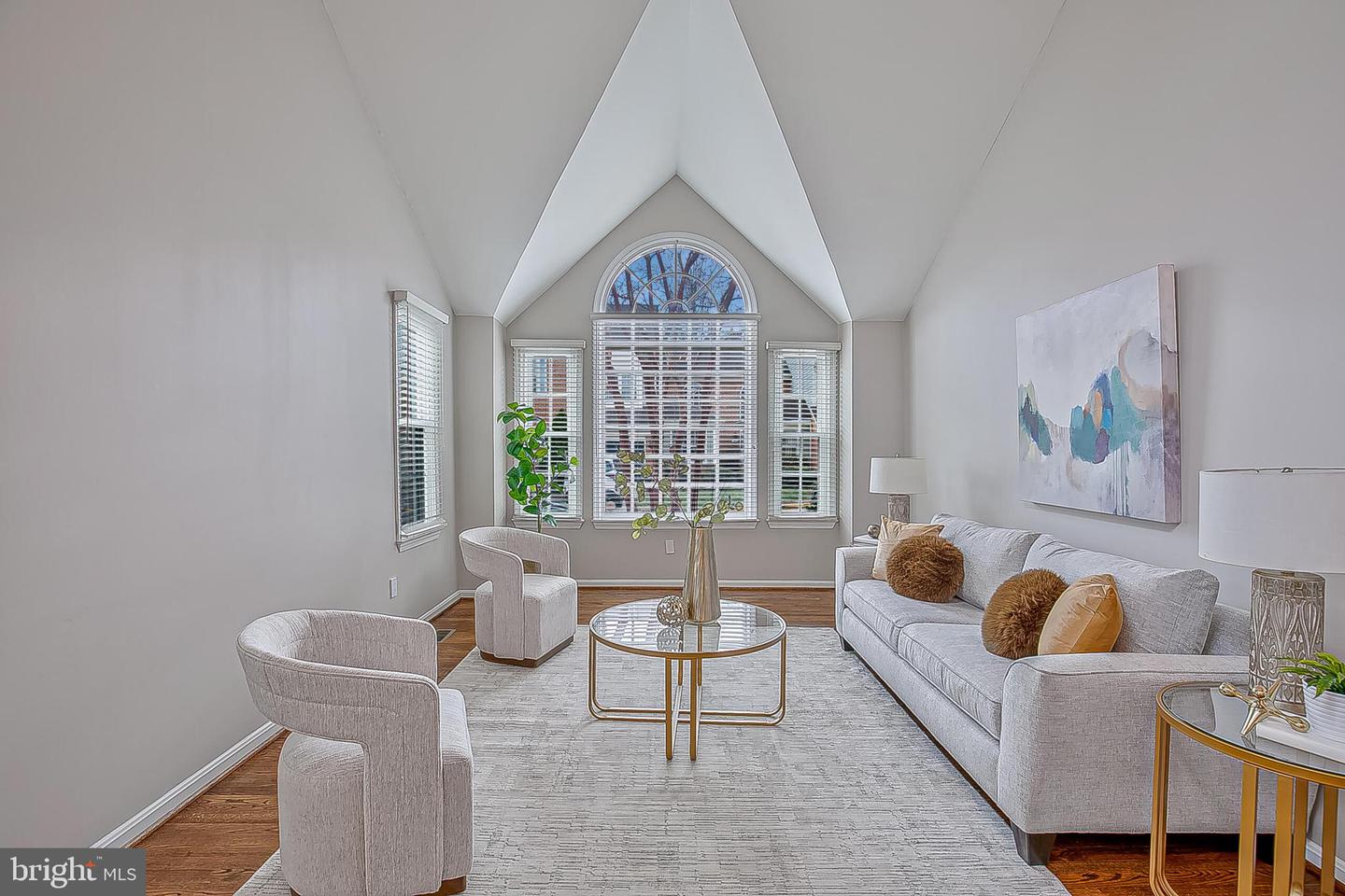 1824 DUFFIELD LN, ALEXANDRIA, Virginia 22307, 4 Bedrooms Bedrooms, 11 Rooms Rooms,3 BathroomsBathrooms,Residential,For sale,1824 DUFFIELD LN,VAFX2283962 MLS # VAFX2283962