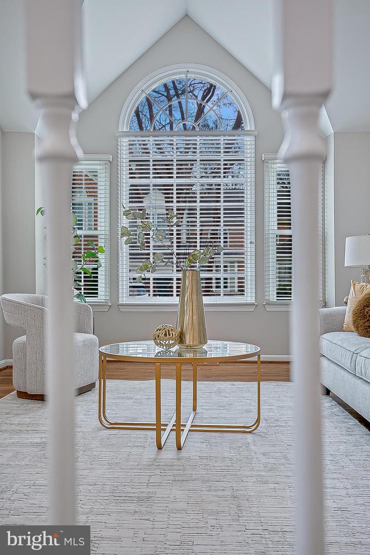 1824 DUFFIELD LN, ALEXANDRIA, Virginia 22307, 4 Bedrooms Bedrooms, 11 Rooms Rooms,3 BathroomsBathrooms,Residential,For sale,1824 DUFFIELD LN,VAFX2283962 MLS # VAFX2283962