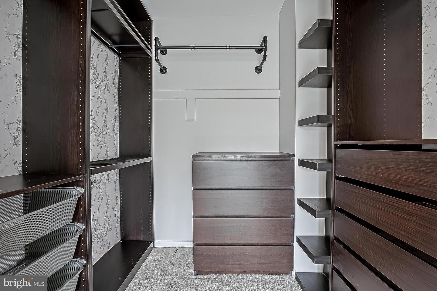 1824 DUFFIELD LN, ALEXANDRIA, Virginia 22307, 4 Bedrooms Bedrooms, 11 Rooms Rooms,3 BathroomsBathrooms,Residential,For sale,1824 DUFFIELD LN,VAFX2283962 MLS # VAFX2283962