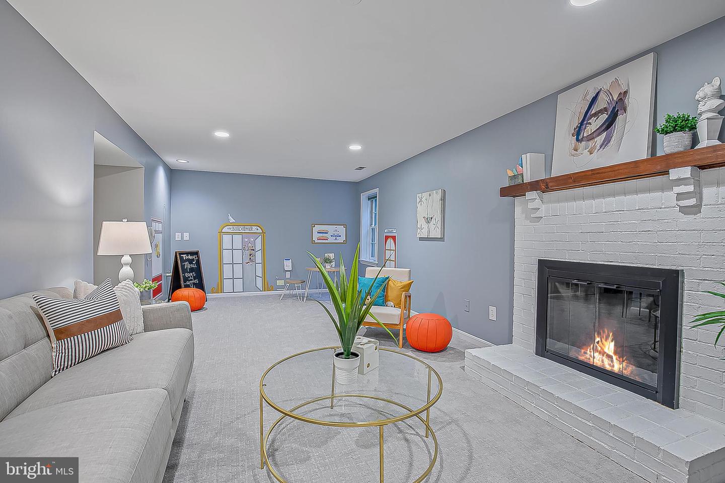 1824 DUFFIELD LN, ALEXANDRIA, Virginia 22307, 4 Bedrooms Bedrooms, 11 Rooms Rooms,3 BathroomsBathrooms,Residential,For sale,1824 DUFFIELD LN,VAFX2283962 MLS # VAFX2283962