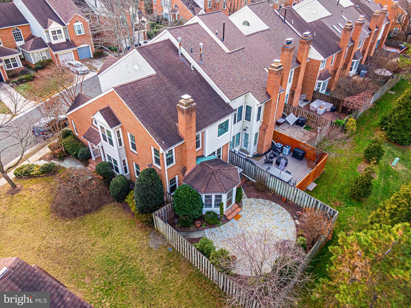 1824 DUFFIELD LN, ALEXANDRIA, Virginia 22307, 4 Bedrooms Bedrooms, 11 Rooms Rooms,3 BathroomsBathrooms,Residential,For sale,1824 DUFFIELD LN,VAFX2283962 MLS # VAFX2283962