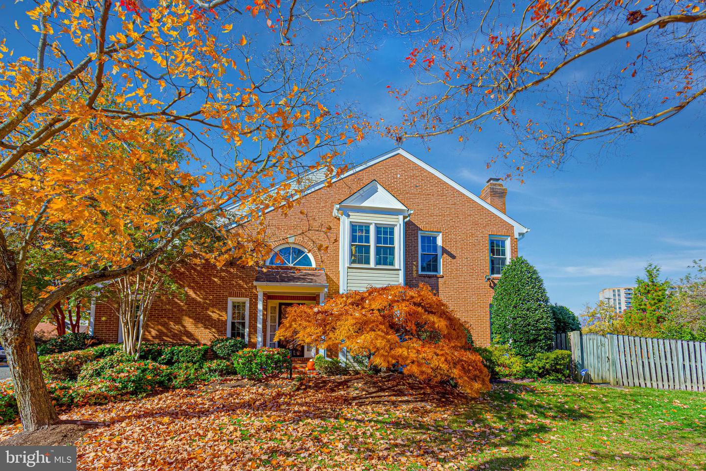 1824 DUFFIELD LN, ALEXANDRIA, Virginia 22307, 4 Bedrooms Bedrooms, 11 Rooms Rooms,3 BathroomsBathrooms,Residential,For sale,1824 DUFFIELD LN,VAFX2283962 MLS # VAFX2283962