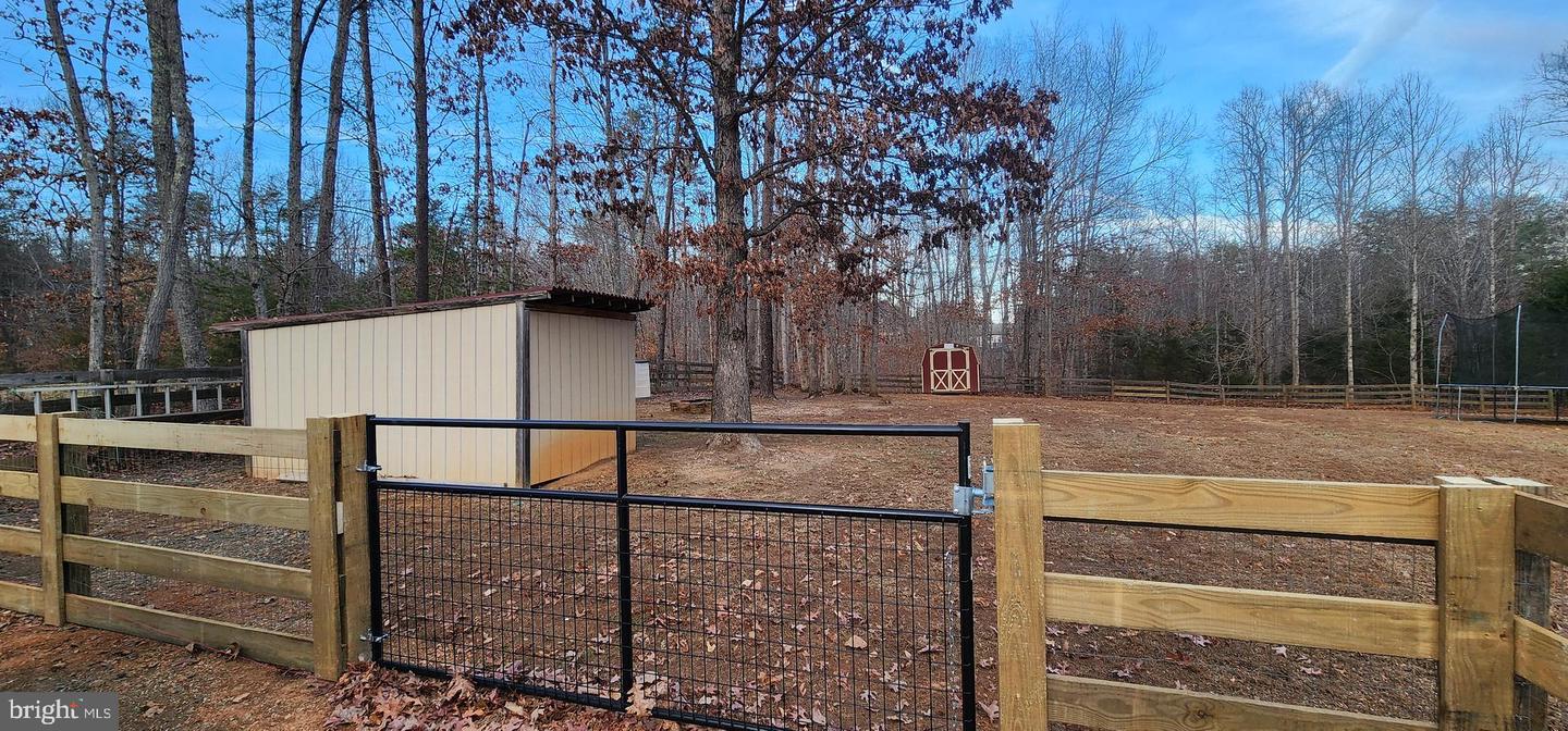 195 SHANNON GLEN DR, LOUISA, Virginia 23093, 4 Bedrooms Bedrooms, ,3 BathroomsBathrooms,Residential,For sale,195 SHANNON GLEN DR,VALA2009084 MLS # VALA2009084