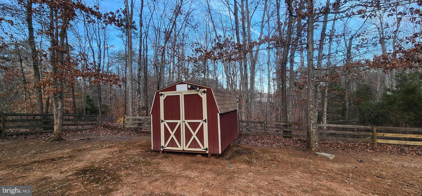 195 SHANNON GLEN DR, LOUISA, Virginia 23093, 4 Bedrooms Bedrooms, ,3 BathroomsBathrooms,Residential,For sale,195 SHANNON GLEN DR,VALA2009084 MLS # VALA2009084