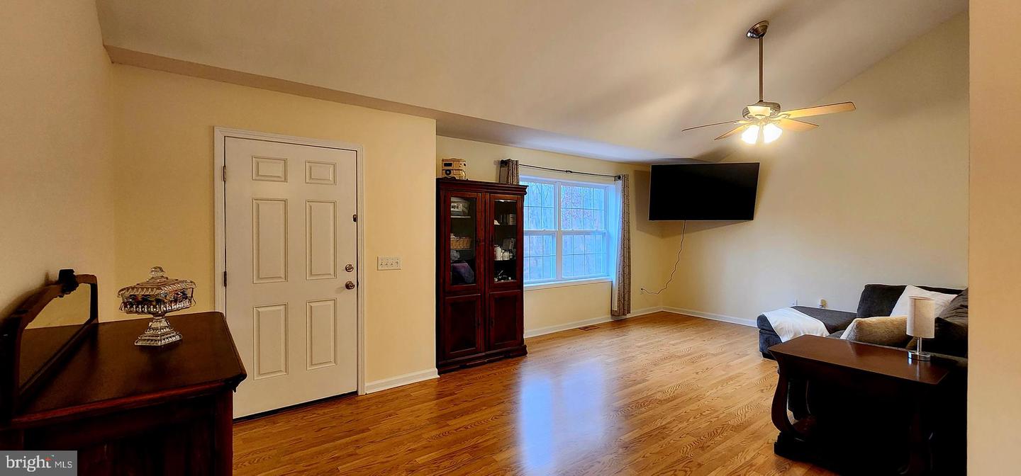 195 SHANNON GLEN DR, LOUISA, Virginia 23093, 4 Bedrooms Bedrooms, ,3 BathroomsBathrooms,Residential,For sale,195 SHANNON GLEN DR,VALA2009084 MLS # VALA2009084