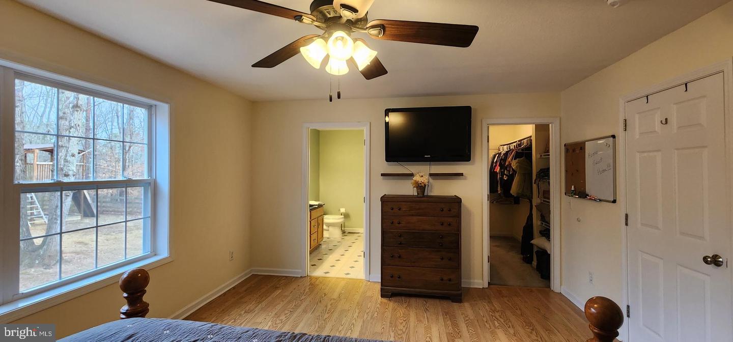 195 SHANNON GLEN DR, LOUISA, Virginia 23093, 4 Bedrooms Bedrooms, ,3 BathroomsBathrooms,Residential,For sale,195 SHANNON GLEN DR,VALA2009084 MLS # VALA2009084