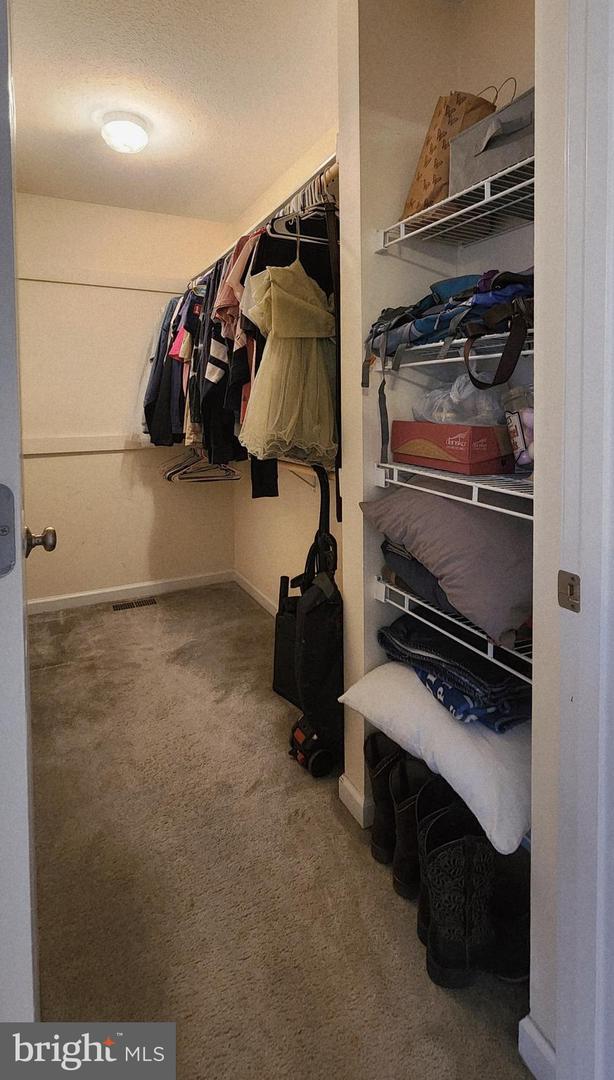 195 SHANNON GLEN DR, LOUISA, Virginia 23093, 4 Bedrooms Bedrooms, ,3 BathroomsBathrooms,Residential,For sale,195 SHANNON GLEN DR,VALA2009084 MLS # VALA2009084