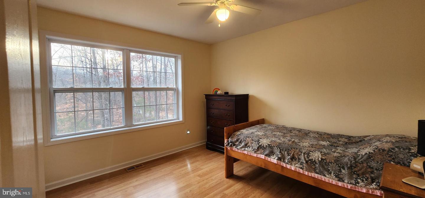 195 SHANNON GLEN DR, LOUISA, Virginia 23093, 4 Bedrooms Bedrooms, ,3 BathroomsBathrooms,Residential,For sale,195 SHANNON GLEN DR,VALA2009084 MLS # VALA2009084