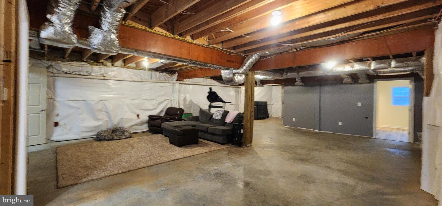 195 SHANNON GLEN DR, LOUISA, Virginia 23093, 4 Bedrooms Bedrooms, ,3 BathroomsBathrooms,Residential,For sale,195 SHANNON GLEN DR,VALA2009084 MLS # VALA2009084