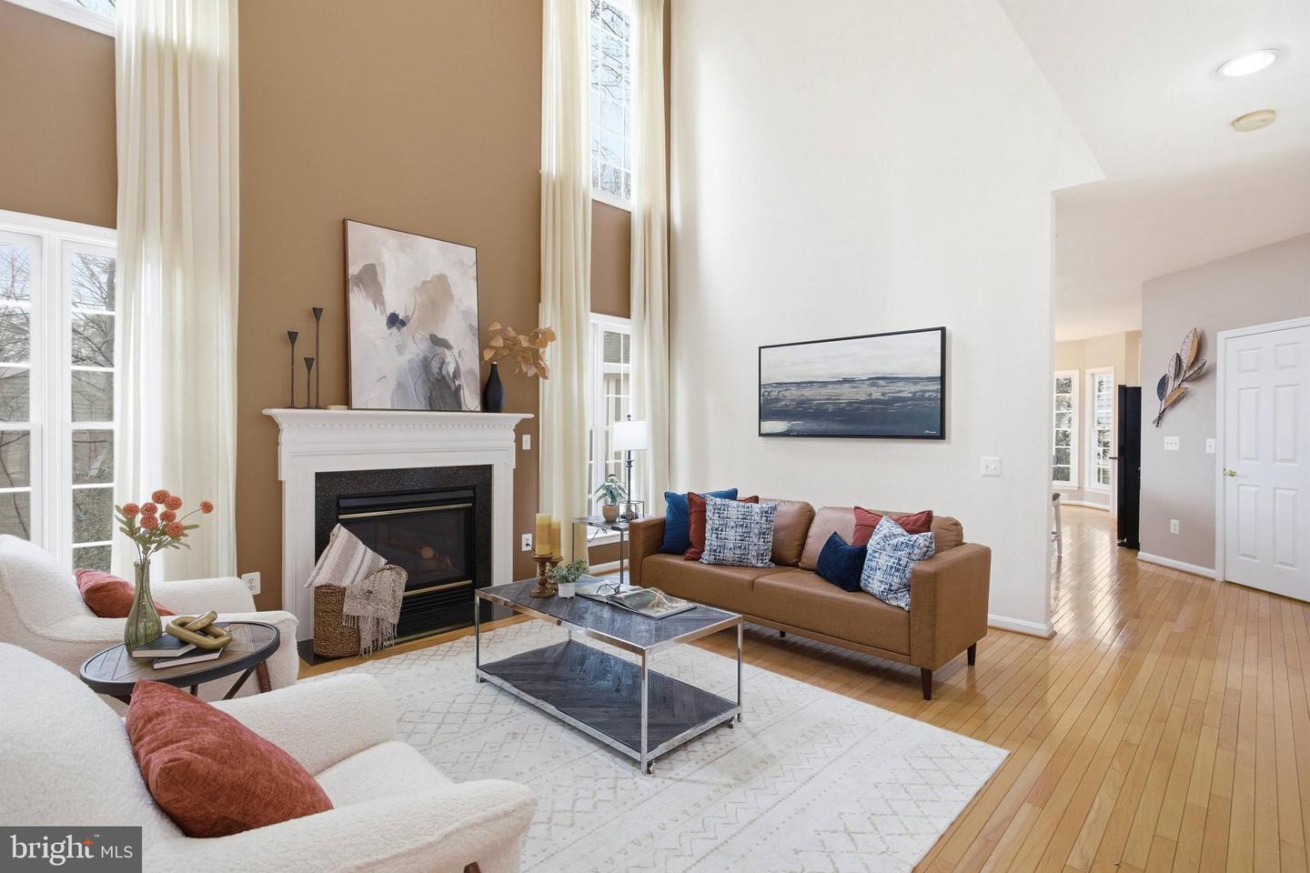 10214 GLEN CHASE CT, FAIRFAX, Virginia 22032, 5 Bedrooms Bedrooms, ,4 BathroomsBathrooms,Residential,For sale,10214 GLEN CHASE CT,VAFX2283978 MLS # VAFX2283978