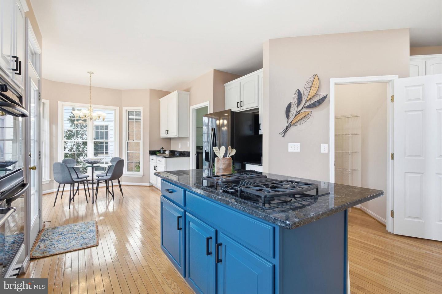 10214 GLEN CHASE CT, FAIRFAX, Virginia 22032, 5 Bedrooms Bedrooms, ,4 BathroomsBathrooms,Residential,For sale,10214 GLEN CHASE CT,VAFX2283978 MLS # VAFX2283978