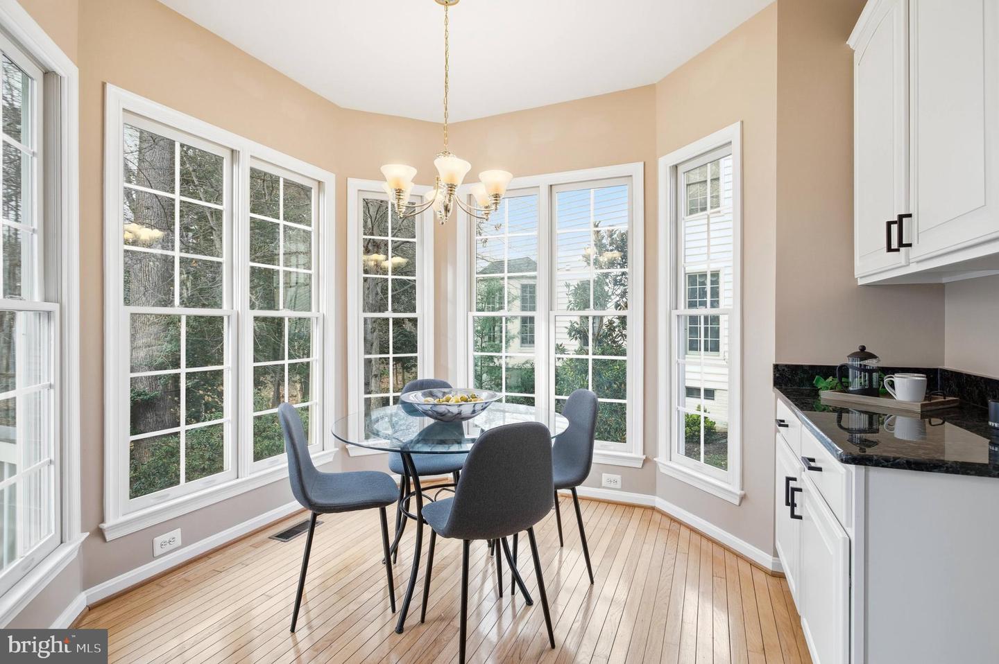 10214 GLEN CHASE CT, FAIRFAX, Virginia 22032, 5 Bedrooms Bedrooms, ,4 BathroomsBathrooms,Residential,For sale,10214 GLEN CHASE CT,VAFX2283978 MLS # VAFX2283978