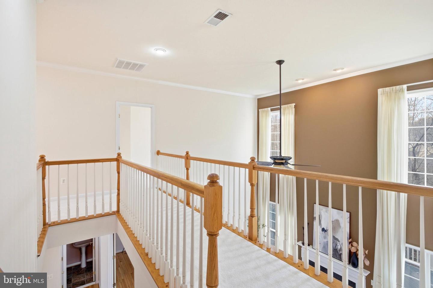 10214 GLEN CHASE CT, FAIRFAX, Virginia 22032, 5 Bedrooms Bedrooms, ,4 BathroomsBathrooms,Residential,For sale,10214 GLEN CHASE CT,VAFX2283978 MLS # VAFX2283978