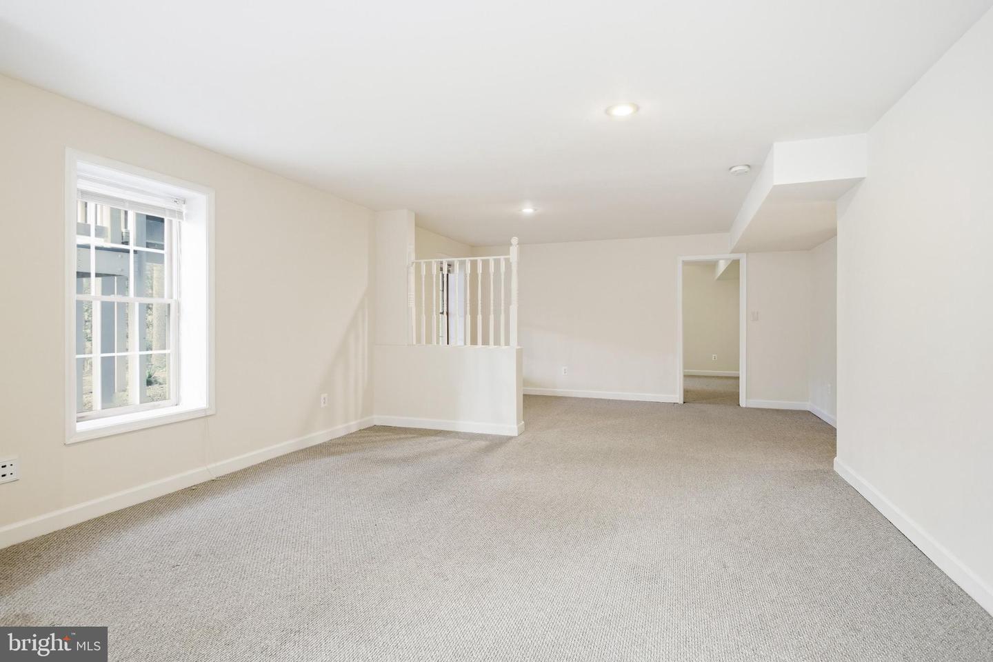 10214 GLEN CHASE CT, FAIRFAX, Virginia 22032, 5 Bedrooms Bedrooms, ,4 BathroomsBathrooms,Residential,For sale,10214 GLEN CHASE CT,VAFX2283978 MLS # VAFX2283978