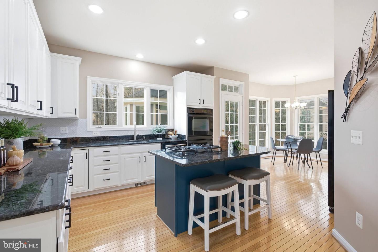 10214 GLEN CHASE CT, FAIRFAX, Virginia 22032, 5 Bedrooms Bedrooms, ,4 BathroomsBathrooms,Residential,For sale,10214 GLEN CHASE CT,VAFX2283978 MLS # VAFX2283978