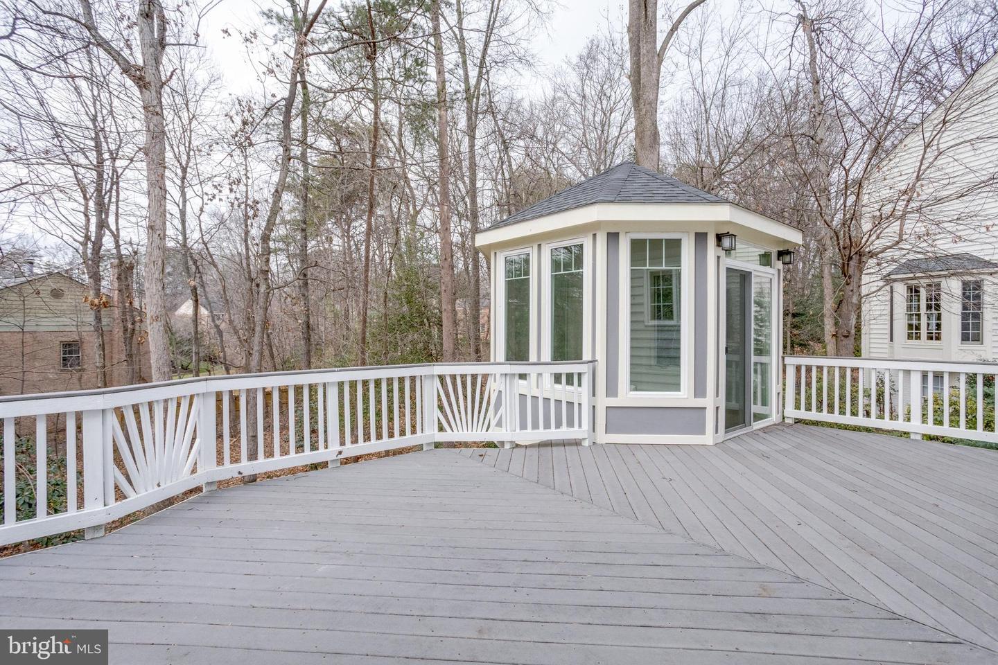 10214 GLEN CHASE CT, FAIRFAX, Virginia 22032, 5 Bedrooms Bedrooms, ,4 BathroomsBathrooms,Residential,For sale,10214 GLEN CHASE CT,VAFX2283978 MLS # VAFX2283978