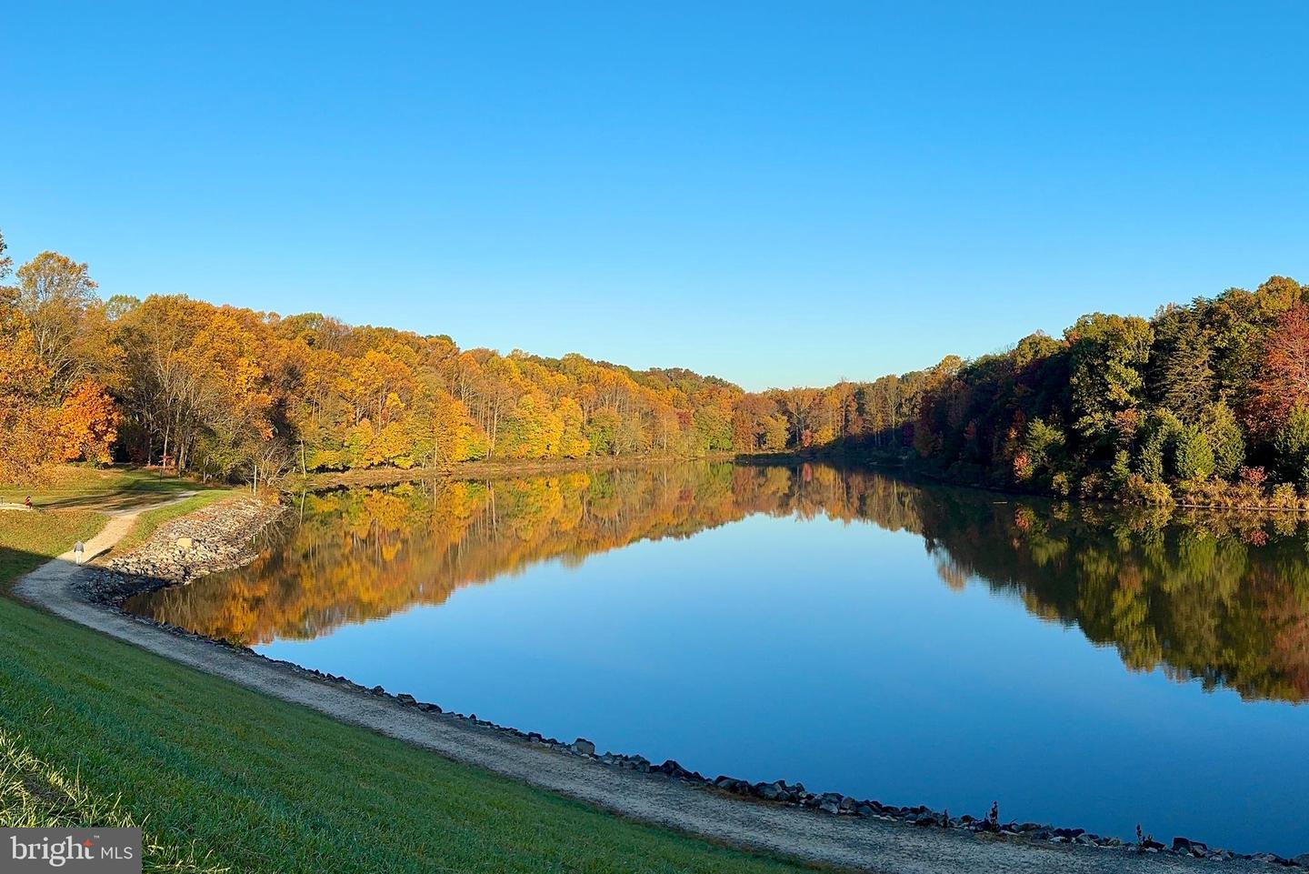 10214 GLEN CHASE CT, FAIRFAX, Virginia 22032, 5 Bedrooms Bedrooms, ,4 BathroomsBathrooms,Residential,For sale,10214 GLEN CHASE CT,VAFX2283978 MLS # VAFX2283978