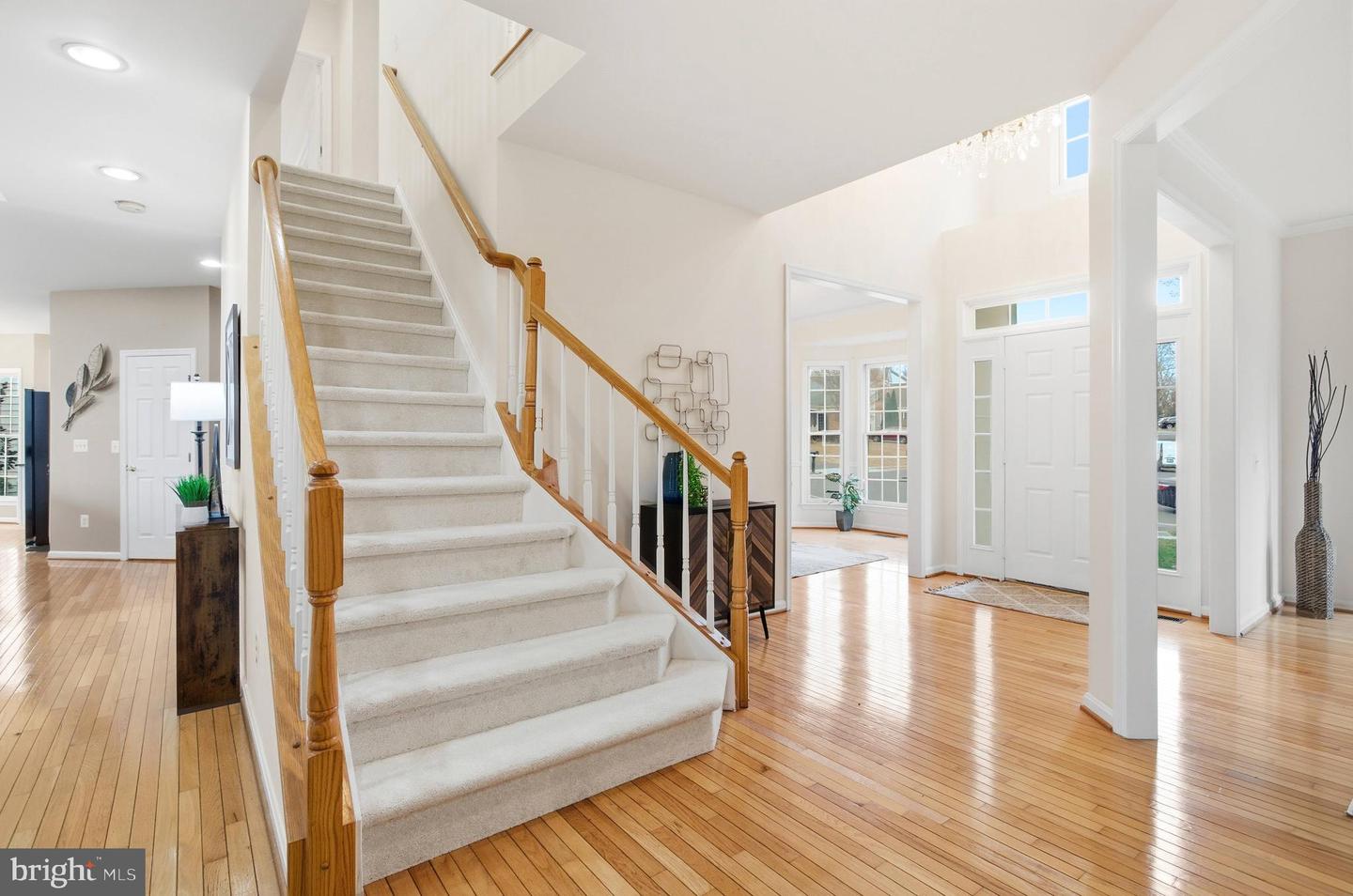 10214 GLEN CHASE CT, FAIRFAX, Virginia 22032, 5 Bedrooms Bedrooms, ,4 BathroomsBathrooms,Residential,For sale,10214 GLEN CHASE CT,VAFX2283978 MLS # VAFX2283978