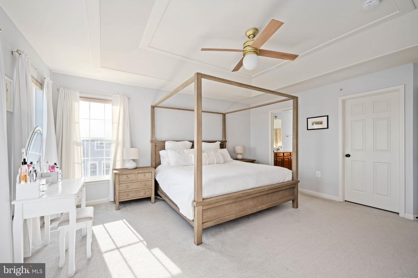 15224 ROSEMONT MANOR DR, HAYMARKET, Virginia 20169, 3 Bedrooms Bedrooms, ,2 BathroomsBathrooms,Residential,For sale,15224 ROSEMONT MANOR DR,VAPW2109892 MLS # VAPW2109892