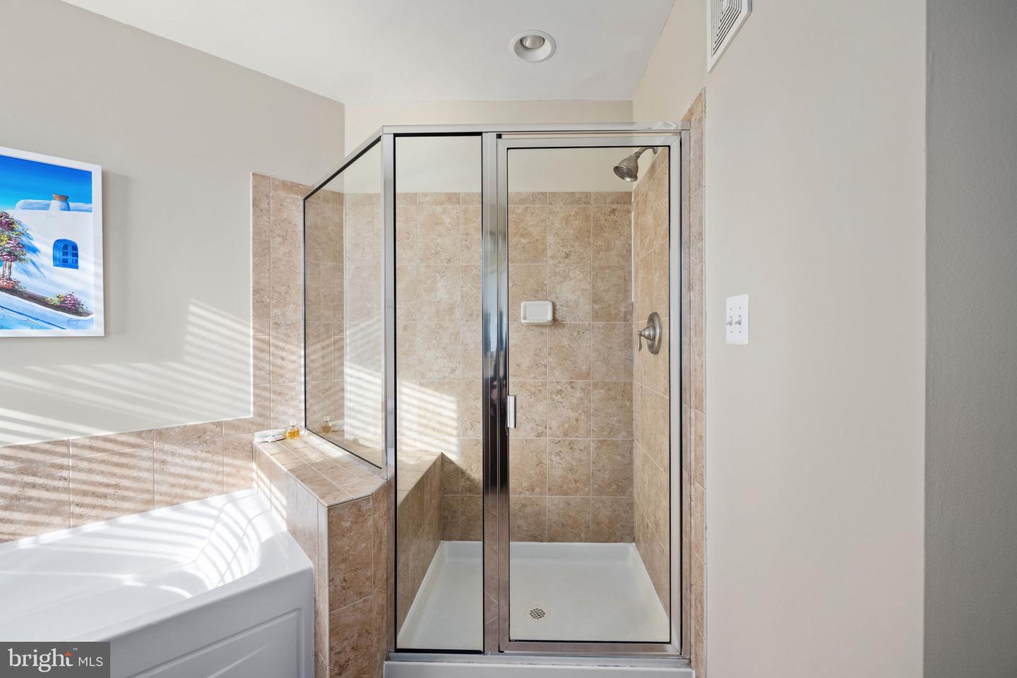 15224 ROSEMONT MANOR DR, HAYMARKET, Virginia 20169, 3 Bedrooms Bedrooms, ,2 BathroomsBathrooms,Residential,For sale,15224 ROSEMONT MANOR DR,VAPW2109892 MLS # VAPW2109892