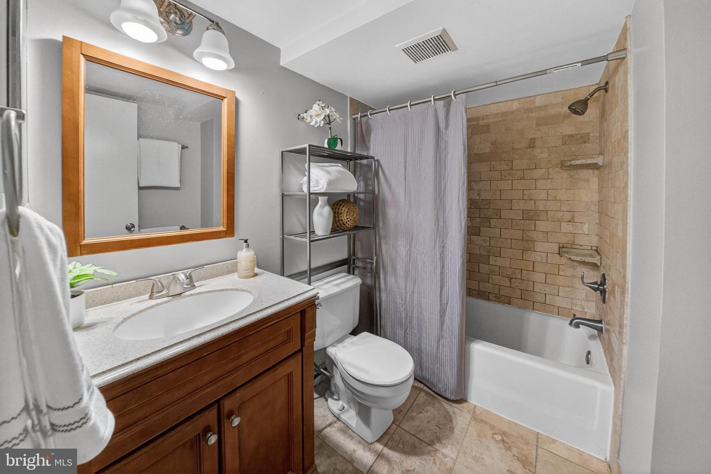 1436 MERIDIAN PL NW #LL06, WASHINGTON, District Of Columbia 20010, 2 Bedrooms Bedrooms, ,1 BathroomBathrooms,Residential,For sale,1436 MERIDIAN PL NW #LL06,DCDC2239580 MLS # DCDC2239580