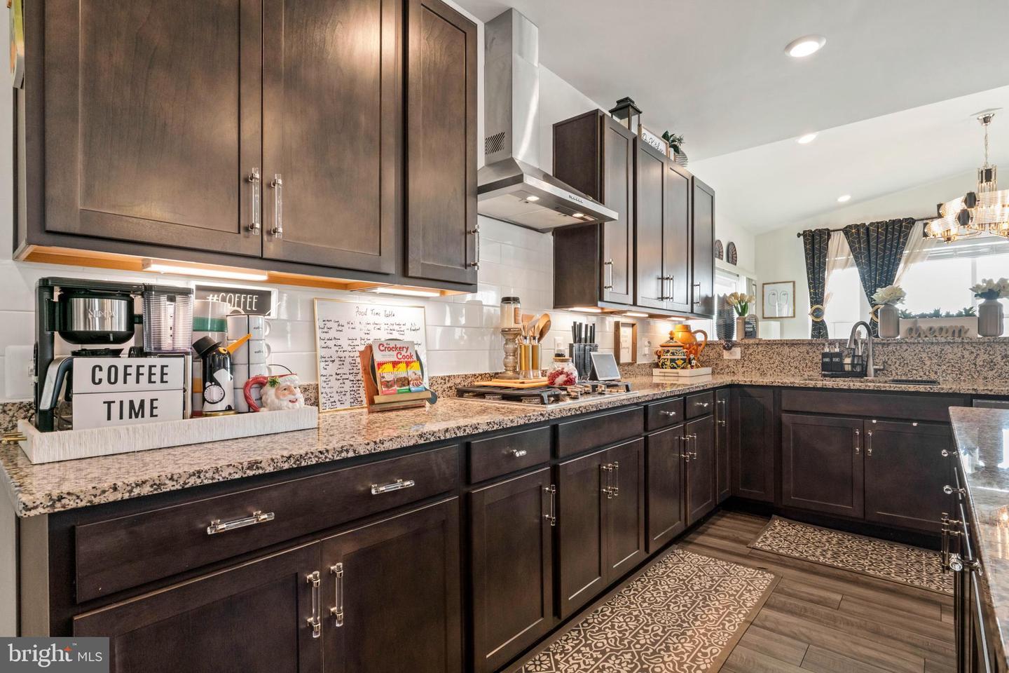 225 LEHIGH DR, WINCHESTER, Virginia 22602, 7 Bedrooms Bedrooms, ,3 BathroomsBathrooms,Residential,For sale,225 LEHIGH DR,VAFV2038698 MLS # VAFV2038698