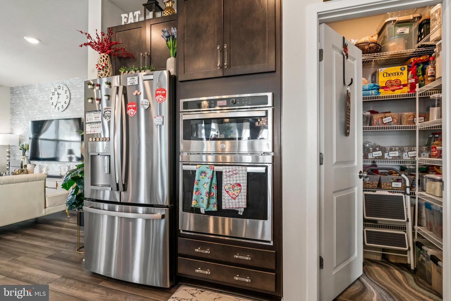 225 LEHIGH DR, WINCHESTER, Virginia 22602, 7 Bedrooms Bedrooms, ,3 BathroomsBathrooms,Residential,For sale,225 LEHIGH DR,VAFV2038698 MLS # VAFV2038698