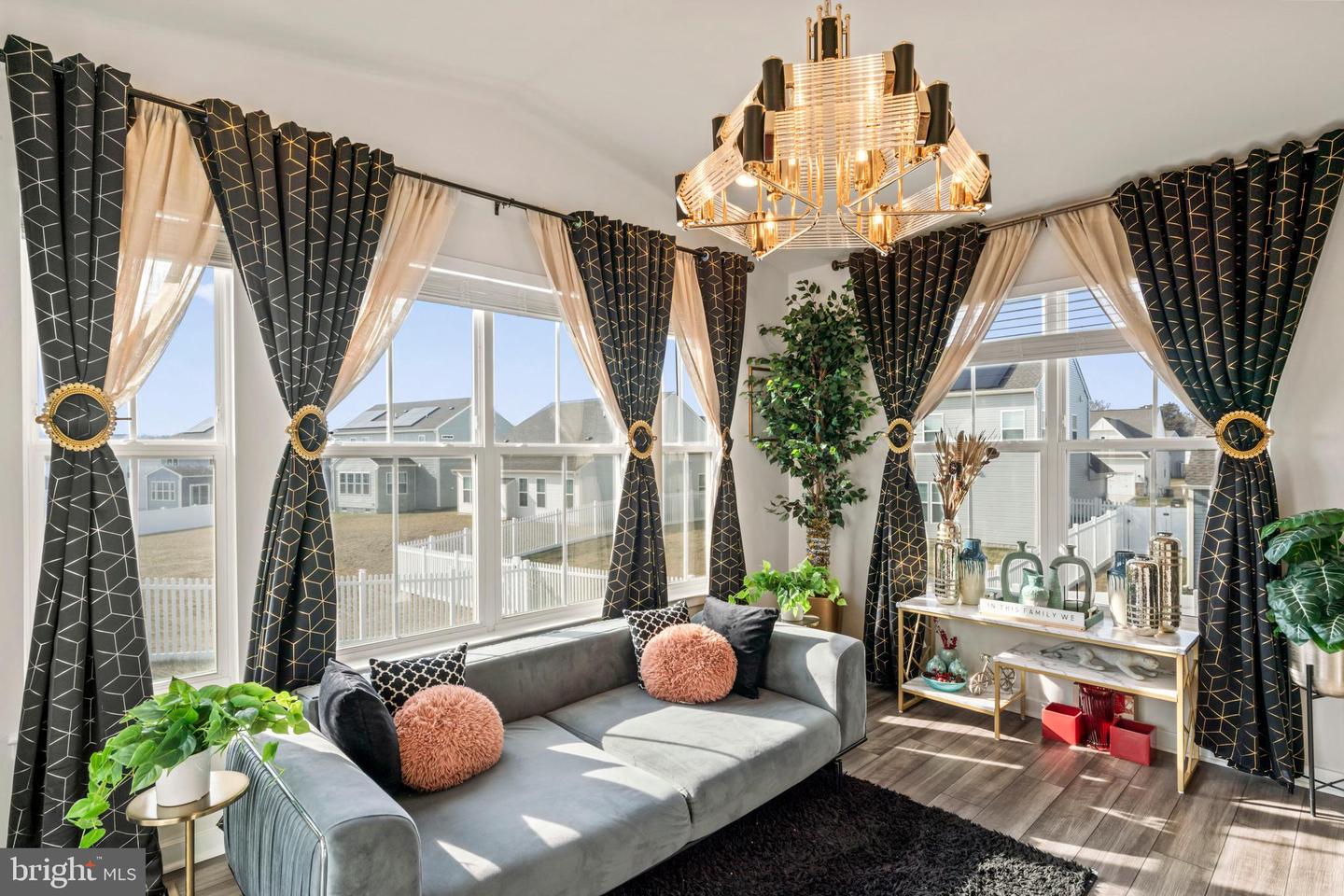 225 LEHIGH DR, WINCHESTER, Virginia 22602, 7 Bedrooms Bedrooms, ,3 BathroomsBathrooms,Residential,For sale,225 LEHIGH DR,VAFV2038698 MLS # VAFV2038698