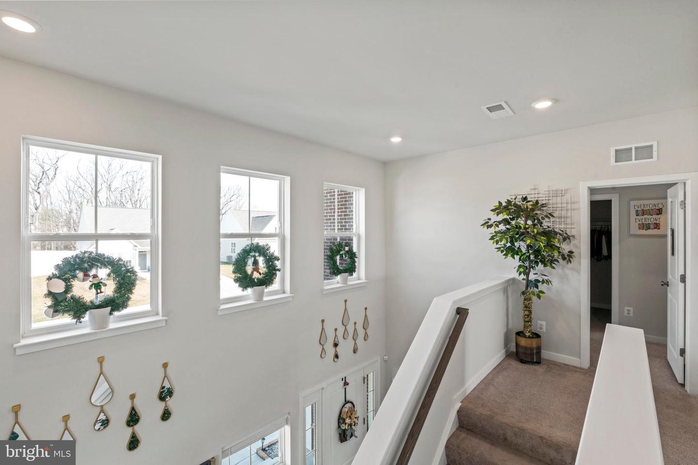 225 LEHIGH DR, WINCHESTER, Virginia 22602, 7 Bedrooms Bedrooms, ,3 BathroomsBathrooms,Residential,For sale,225 LEHIGH DR,VAFV2038698 MLS # VAFV2038698