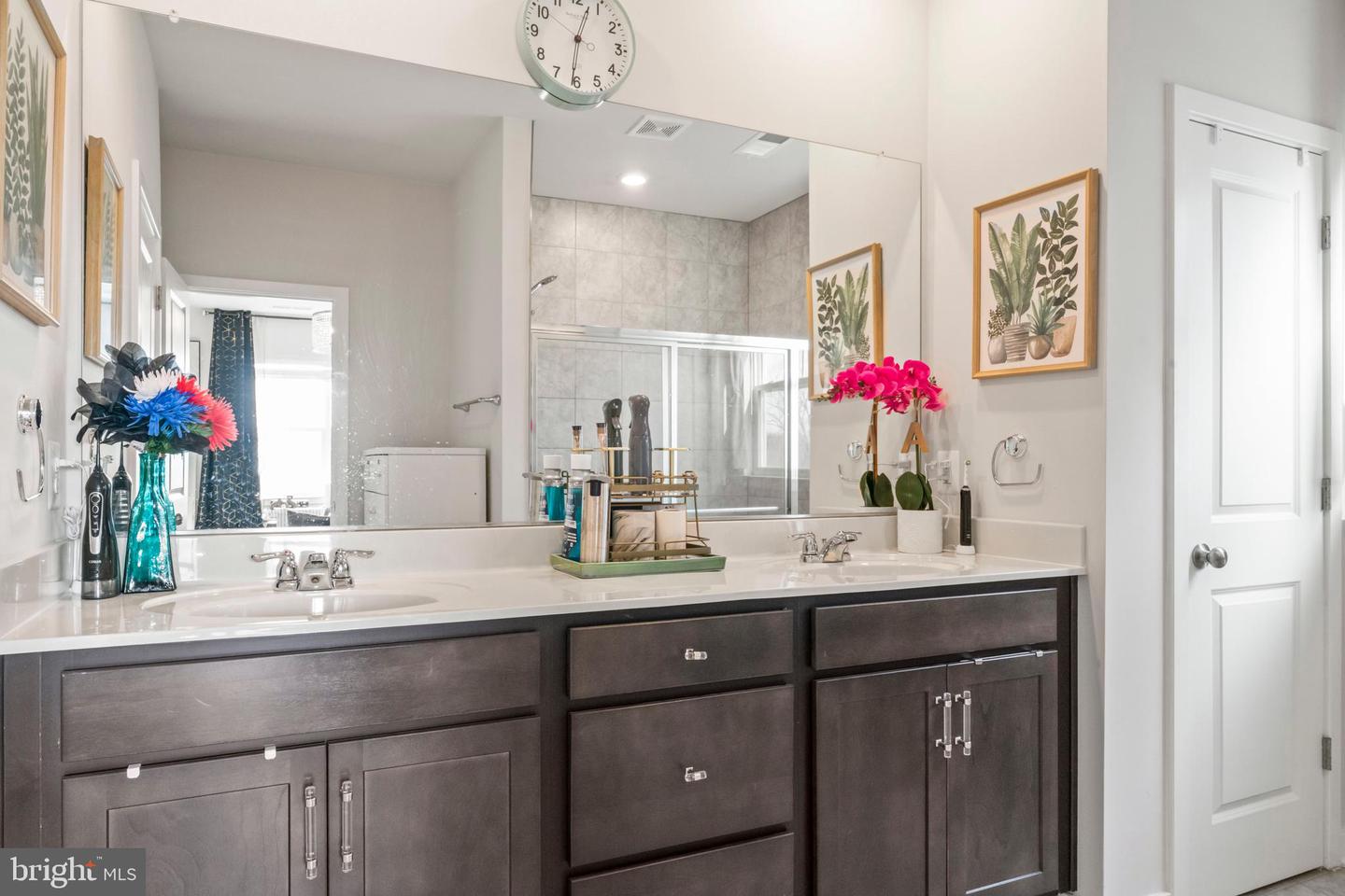 225 LEHIGH DR, WINCHESTER, Virginia 22602, 7 Bedrooms Bedrooms, ,3 BathroomsBathrooms,Residential,For sale,225 LEHIGH DR,VAFV2038698 MLS # VAFV2038698