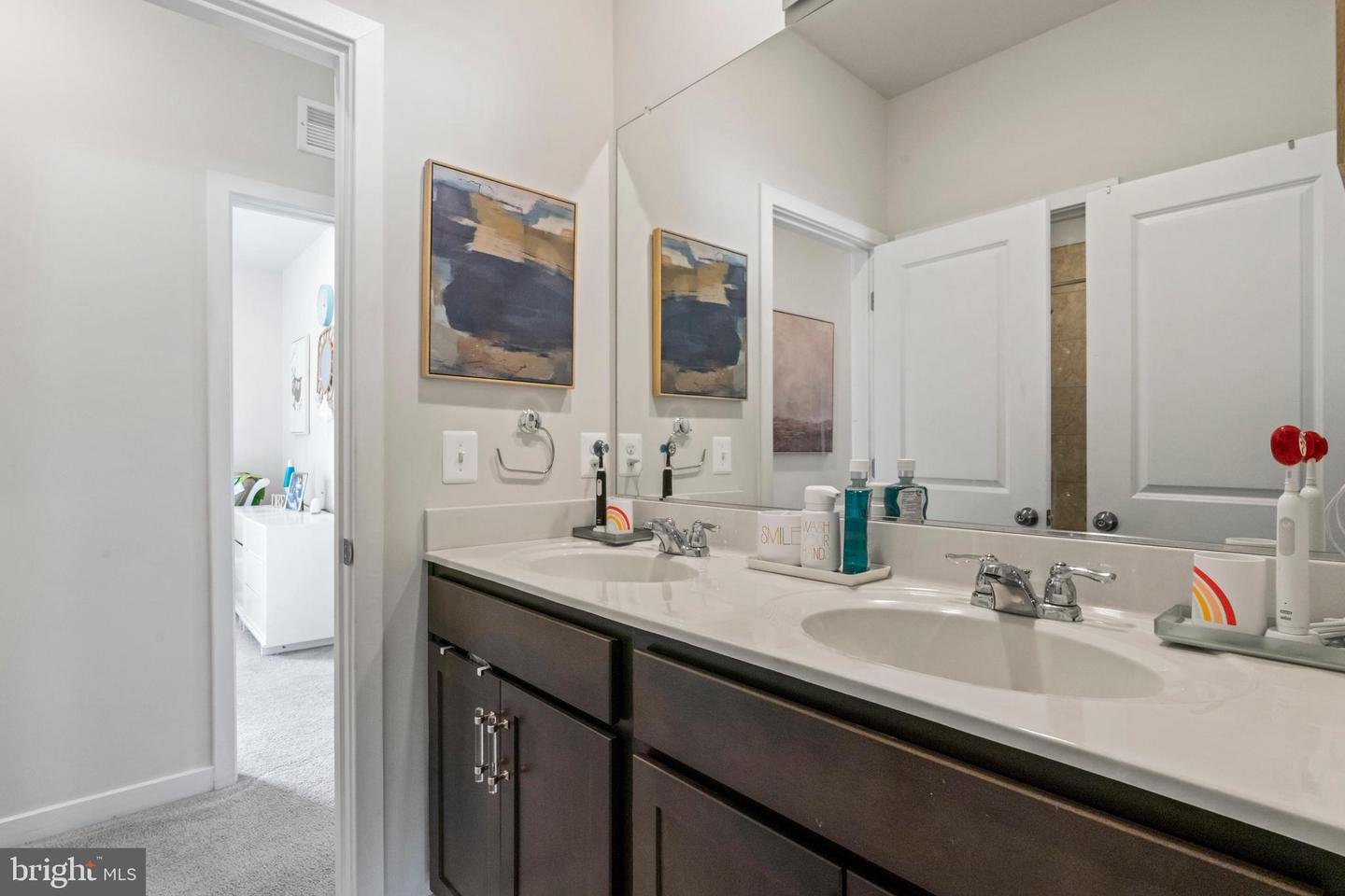 225 LEHIGH DR, WINCHESTER, Virginia 22602, 7 Bedrooms Bedrooms, ,3 BathroomsBathrooms,Residential,For sale,225 LEHIGH DR,VAFV2038698 MLS # VAFV2038698