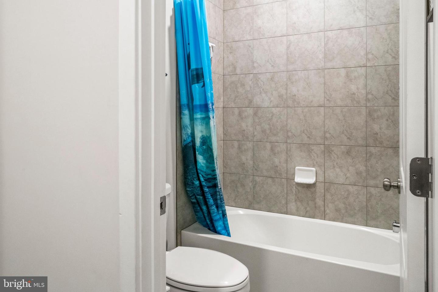 225 LEHIGH DR, WINCHESTER, Virginia 22602, 7 Bedrooms Bedrooms, ,3 BathroomsBathrooms,Residential,For sale,225 LEHIGH DR,VAFV2038698 MLS # VAFV2038698