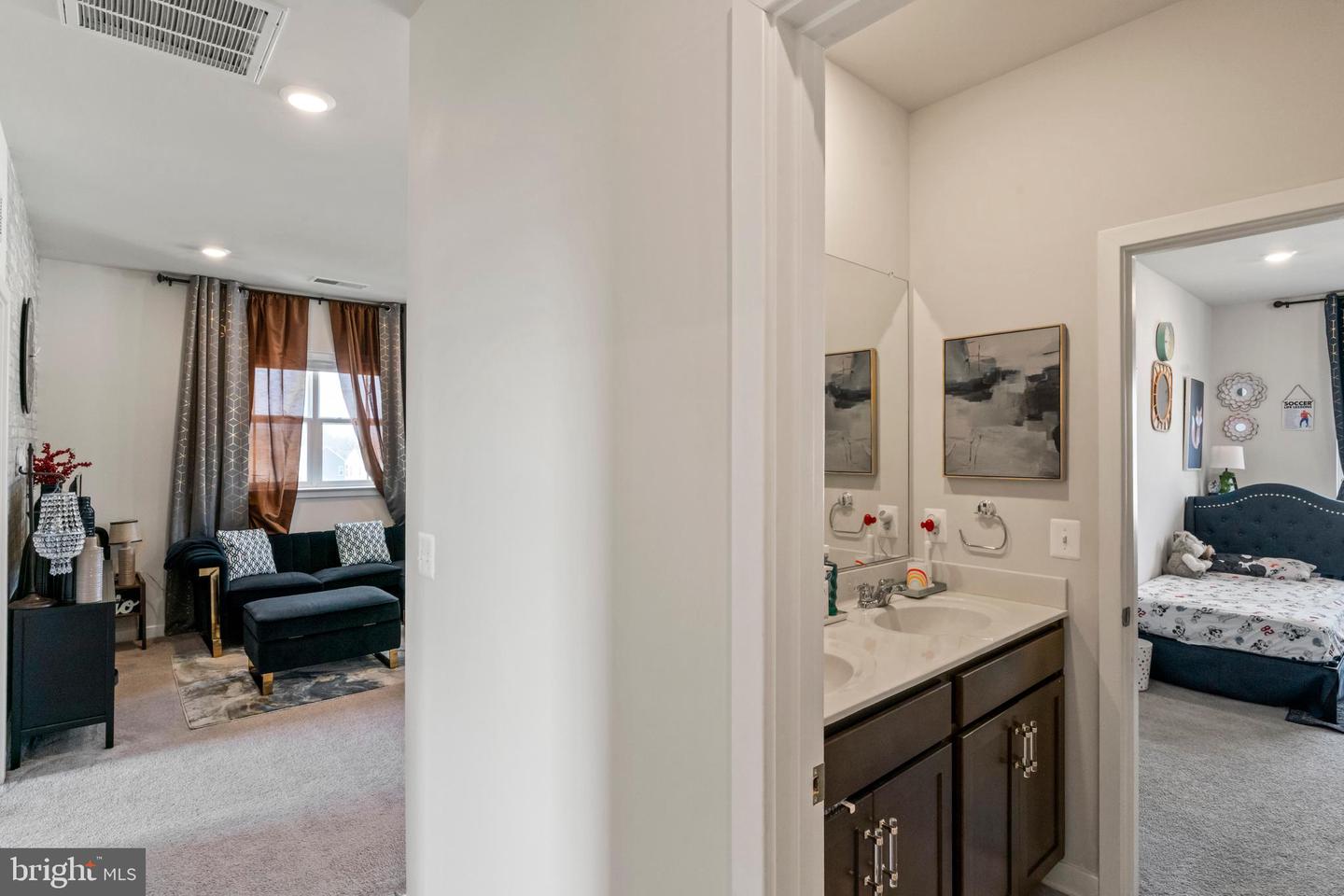 225 LEHIGH DR, WINCHESTER, Virginia 22602, 7 Bedrooms Bedrooms, ,3 BathroomsBathrooms,Residential,For sale,225 LEHIGH DR,VAFV2038698 MLS # VAFV2038698