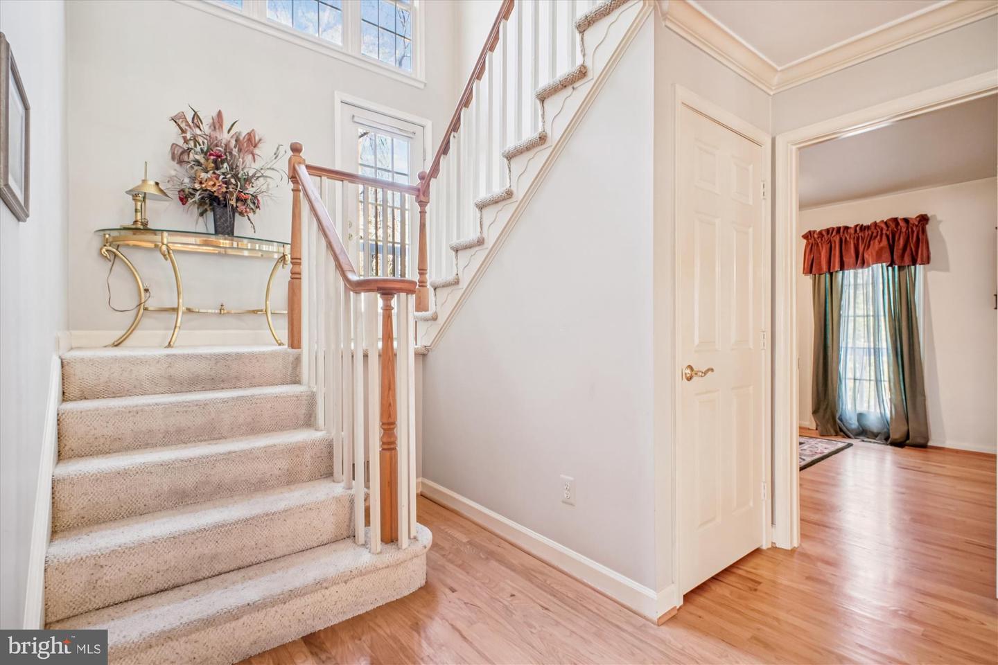 2627 FIVE OAKS RD, VIENNA, Virginia 22181, 3 Bedrooms Bedrooms, ,3 BathroomsBathrooms,Residential,For sale,2627 FIVE OAKS RD,VAFX2284042 MLS # VAFX2284042