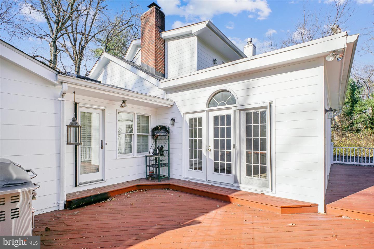 2627 FIVE OAKS RD, VIENNA, Virginia 22181, 3 Bedrooms Bedrooms, ,3 BathroomsBathrooms,Residential,For sale,2627 FIVE OAKS RD,VAFX2284042 MLS # VAFX2284042