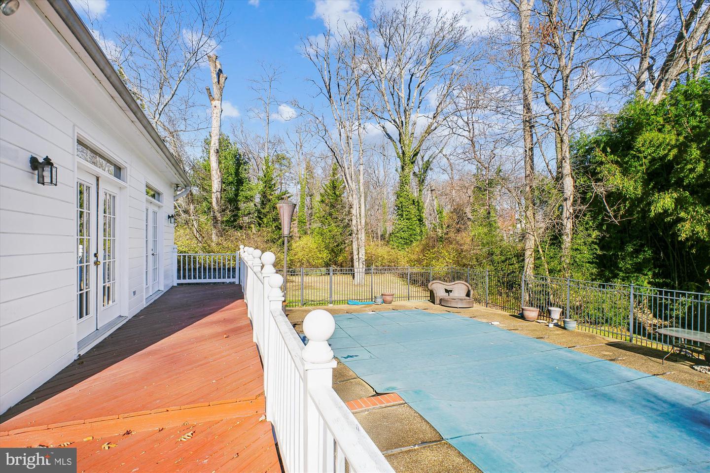 2627 FIVE OAKS RD, VIENNA, Virginia 22181, 3 Bedrooms Bedrooms, ,3 BathroomsBathrooms,Residential,For sale,2627 FIVE OAKS RD,VAFX2284042 MLS # VAFX2284042