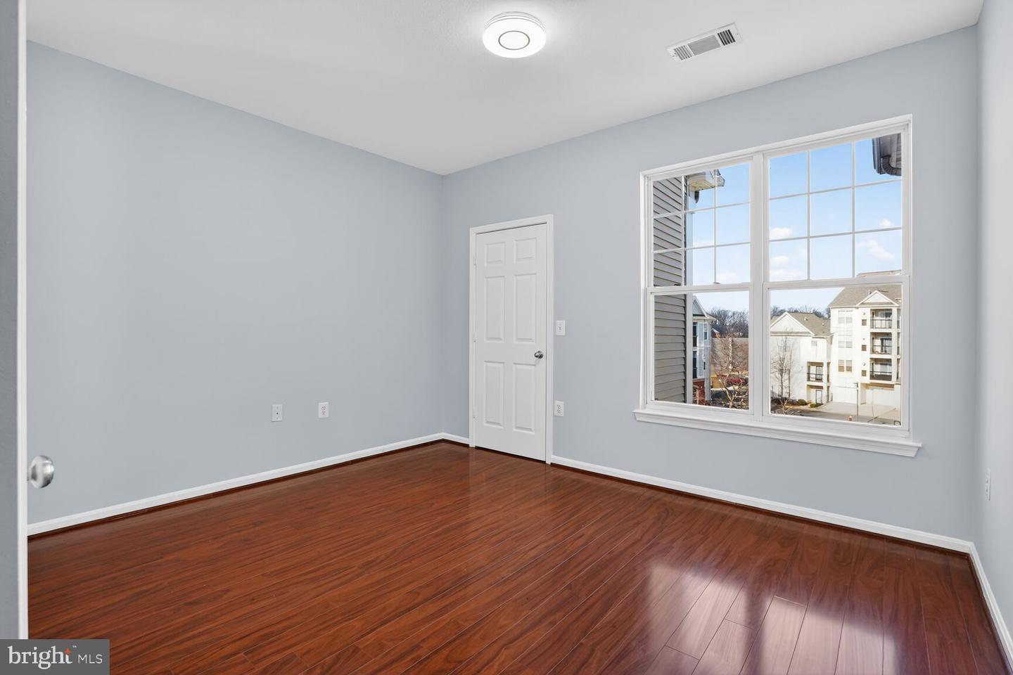 11329 ARISTOTLE DR #5-408, FAIRFAX, Virginia 22030, 2 Bedrooms Bedrooms, ,2 BathroomsBathrooms,Residential,For sale,11329 ARISTOTLE DR #5-408,VAFX2284046 MLS # VAFX2284046